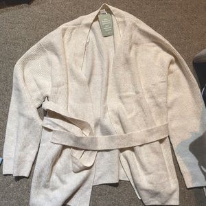 NEVER WORN white sweater